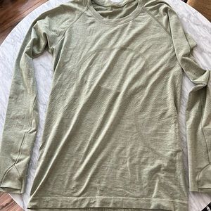 Lululemon long sleeve top - light green